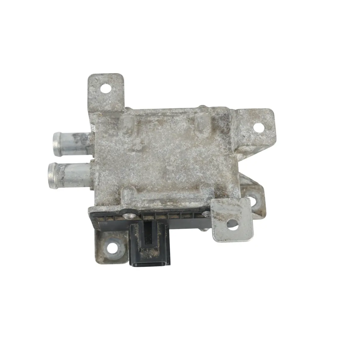 Cooling Control Valve to Land Rover Discovery Sport L550 Battery with Part number JPLA-10C780-AA Land Rover Discovery Sport L550 Battery Cooling Control Valve - SKU JPLA-10C780-AA - Part number JPLA-10C780-AA