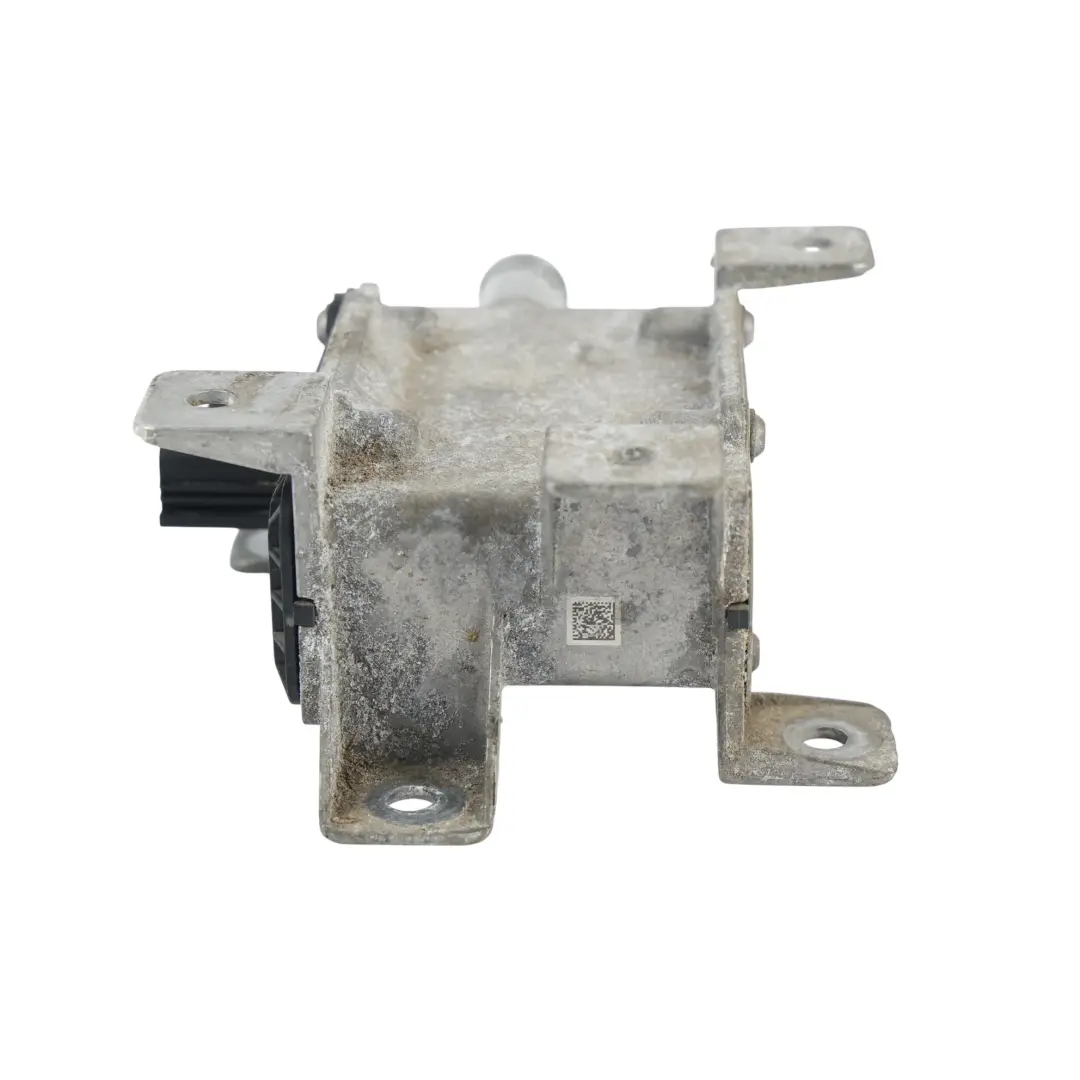Cooling Control Valve to Land Rover Discovery Sport L550 Battery with Part number JPLA-10C780-AA Land Rover Discovery Sport L550 Battery Cooling Control Valve - SKU JPLA-10C780-AA - Part number JPLA-10C780-AA