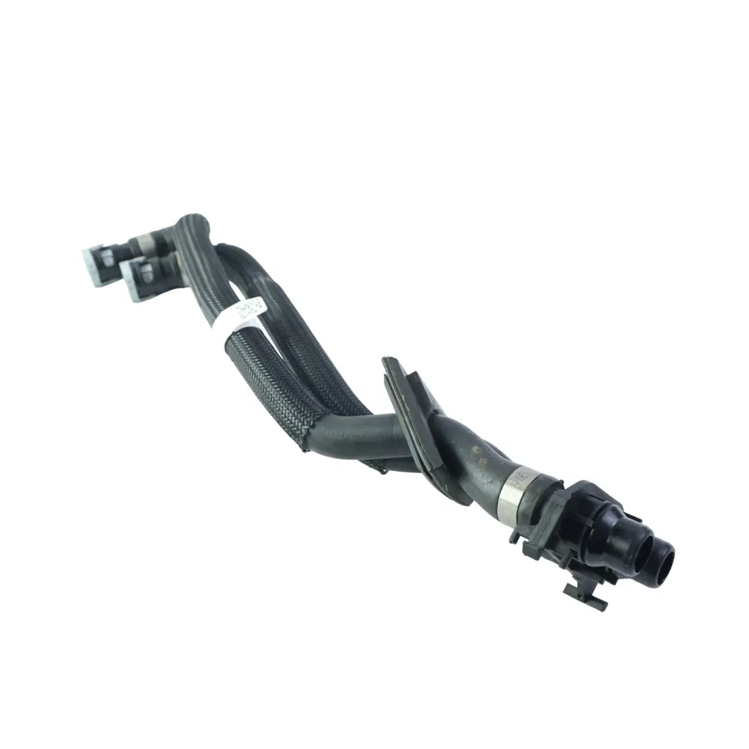 Land Rover Discovery Sport L550 Durite Tuyau Eau Liquide 1.5 PHEV - SKU K8D2-18C266-BC - Numéro de pièce K8D2-18C266-BC
