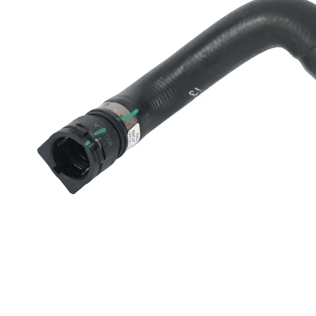 Przewód Wody 1.5 PHEV L802-8260-BA do Land Rover Discovery Sport L550 o numerze L8D2-8260-BA Land Rover Discovery Sport L550 Przewód Wody 1.5 PHEV L802-8260-BA - SKU L8D2-8260-BA-1 - Numer Części L8D2-8260-BA