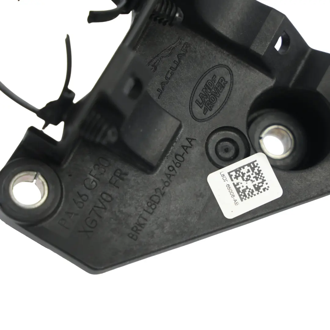 Wspornik Zaworu 1.5 PHEV do Land Rover Discovery Sport L550 o numerze L8D2-65008-AB Land Rover Discovery Sport L550 Wspornik Zaworu 1.5 PHEV - SKU L8D2-65008-AB - Numer Części L8D2-65008-AB