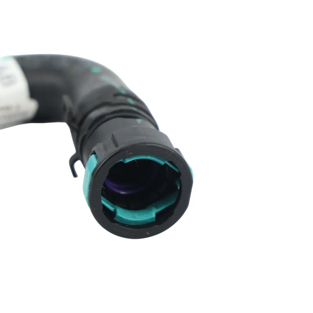 Tubo Acqua Refrigerante PHEV per Land Rover Discovery Sport L550 con numero di parte L8D2-8D142-AB Land Rover Discovery Sport L550 Tubo Acqua Refrigerante PHEV - SKU L8D2-8D142-AB - Numero di parte L8D2-8D142-AB