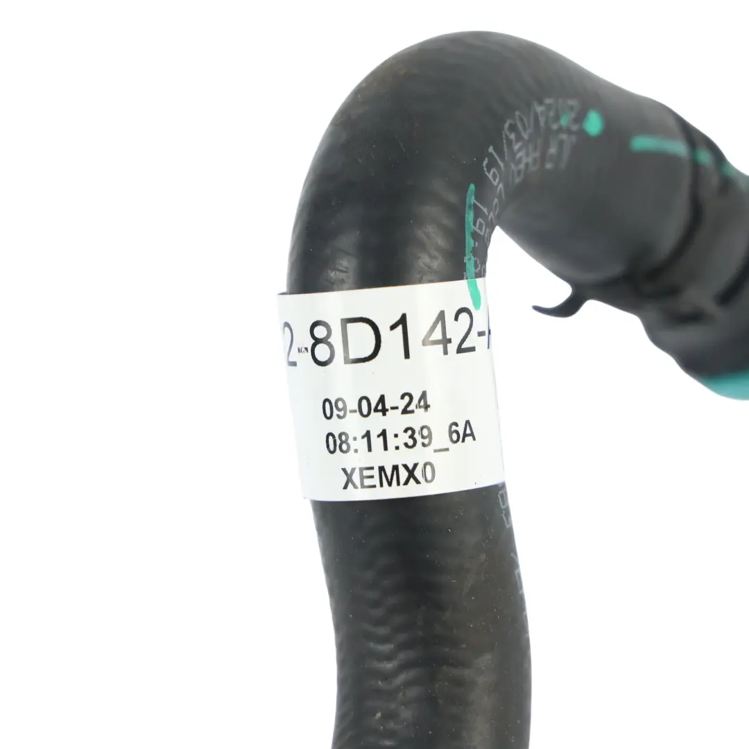 Tubo Acqua Refrigerante PHEV per Land Rover Discovery Sport L550 con numero di parte L8D2-8D142-AB Land Rover Discovery Sport L550 Tubo Acqua Refrigerante PHEV - SKU L8D2-8D142-AB - Numero di parte L8D2-8D142-AB