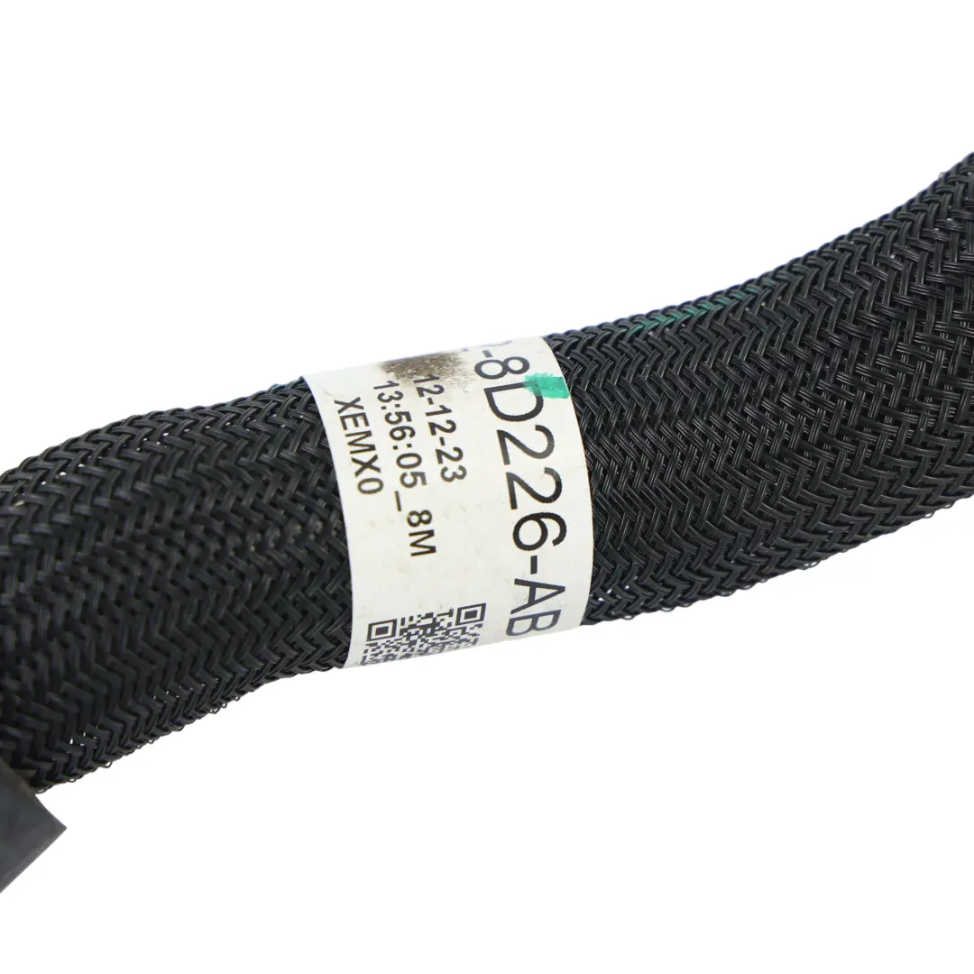 Tubo Refrigerante 1.5 PHEV para Land Rover Discovery Sport L550 con número de pieza L8D2-8D226-AB Land Rover Discovery Sport L550 Tubo Refrigerante 1.5 PHEV - SKU L8D2-8D226-AB - Número de pieza L8D2-8D226-AB