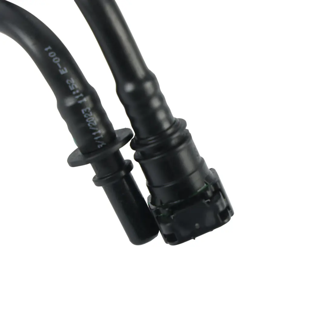 Land Rover Discovery Sport L550 Water Coolant Pipe Line 1.5 PHEV - SKU L8D2-8D262-AB - Part number L8D2-8D262-AB