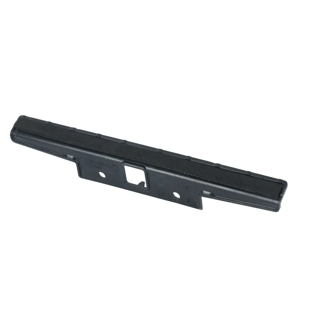 Land Rover Discovery Sport L550 Soporte Moldura Salpicadero - SKU LK72-044M90-A - Número de pieza LK72-044M90-A
