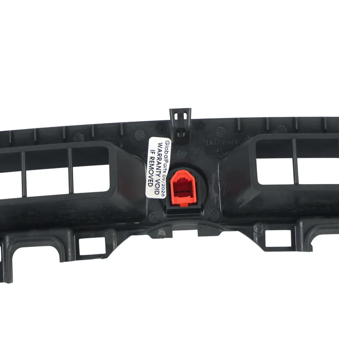 Land Rover Discovery Sport L550 Panel Rejilla Desempañado - SKU LK72-046B62-AC8PVJ - Número de pieza LK72-046B62-AC8PVJ