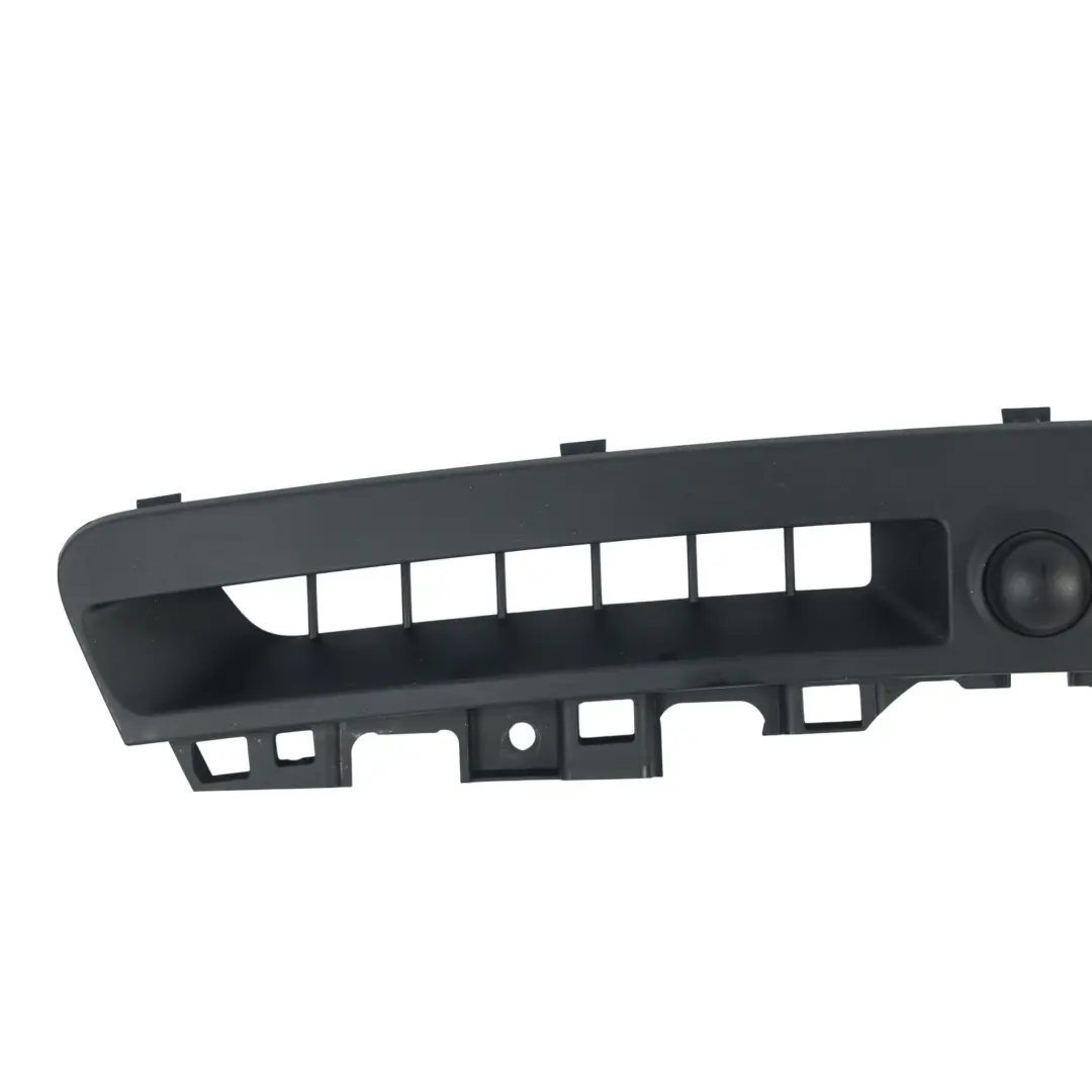 Land Rover Discovery Sport L550 Panel Rejilla Desempañado - SKU LK72-046B62-AC8PVJ - Número de pieza LK72-046B62-AC8PVJ