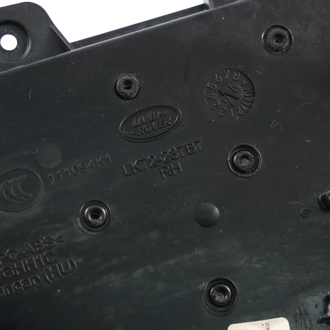 Tür Verkleidung Zierleiste Vorne Hinten Rechts für Land Rover Sport L550 mit Teilenummer LK72-237B7 Land Rover Sport L550 Tür Verkleidung Zierleiste Vorne Hinten Rechts - SKU LK72-237B7 - Teilenummer LK72-237B7