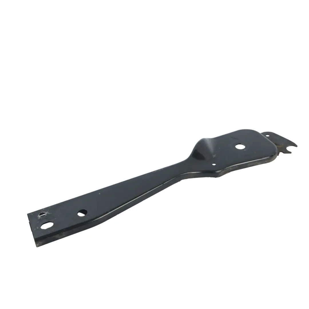 Wspornik Uchwyt Belki Tylnej Lewy do Land Rover Discovery L550 o numerze LK72-5C365-CB Land Rover Discovery L550 Wspornik Uchwyt Belki Tylnej Lewy - SKU LK72-5C365-CB - Numer Części LK72-5C365-CB