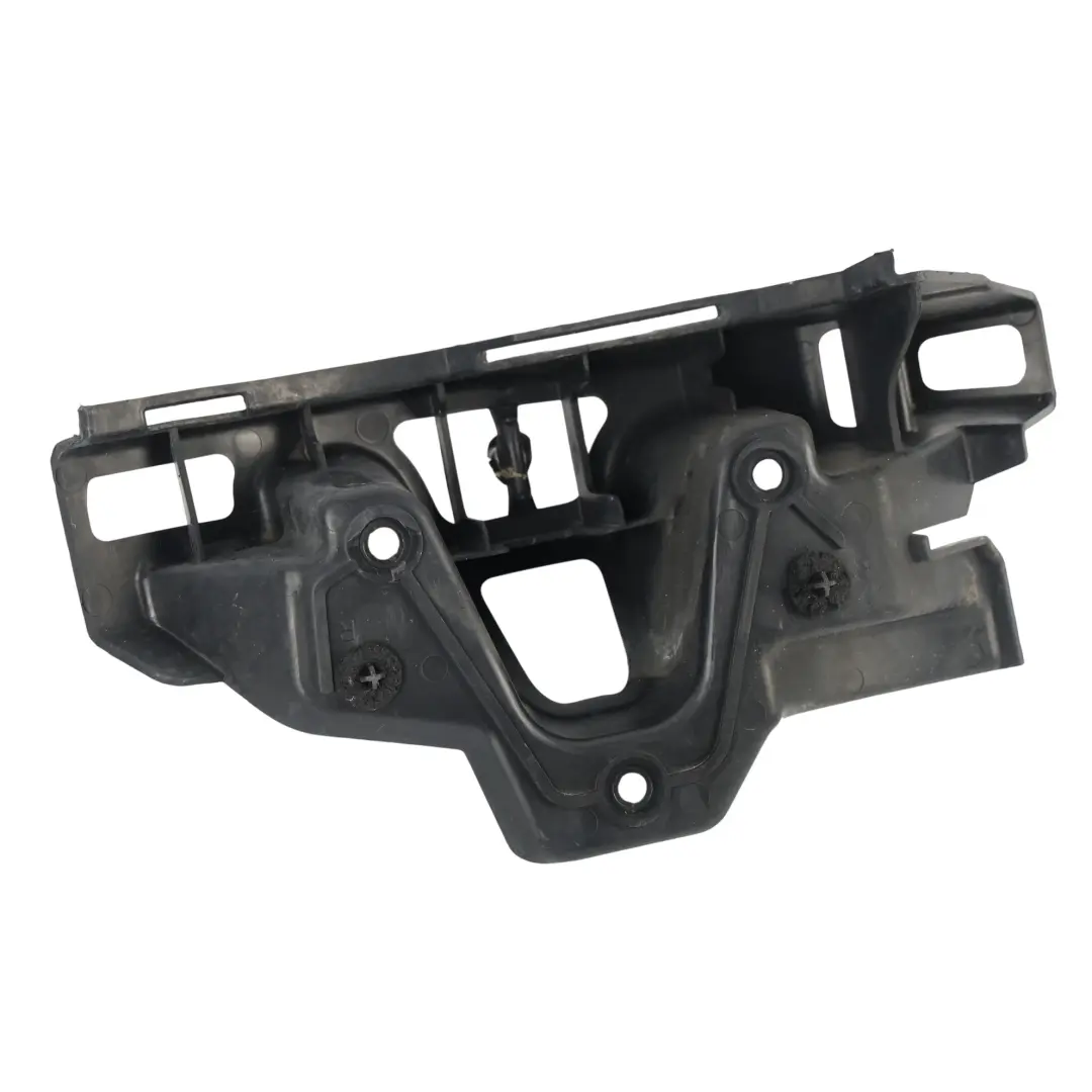 Supporto Paraurti Posteriore Destro AH32-17A881-AA per Range Rover Sport L320 con numero di parte LR013858 Range Rover Sport L320 Supporto Paraurti Posteriore Destro AH32-17A881-AA - SKU LR013858 - Numero di parte LR013858