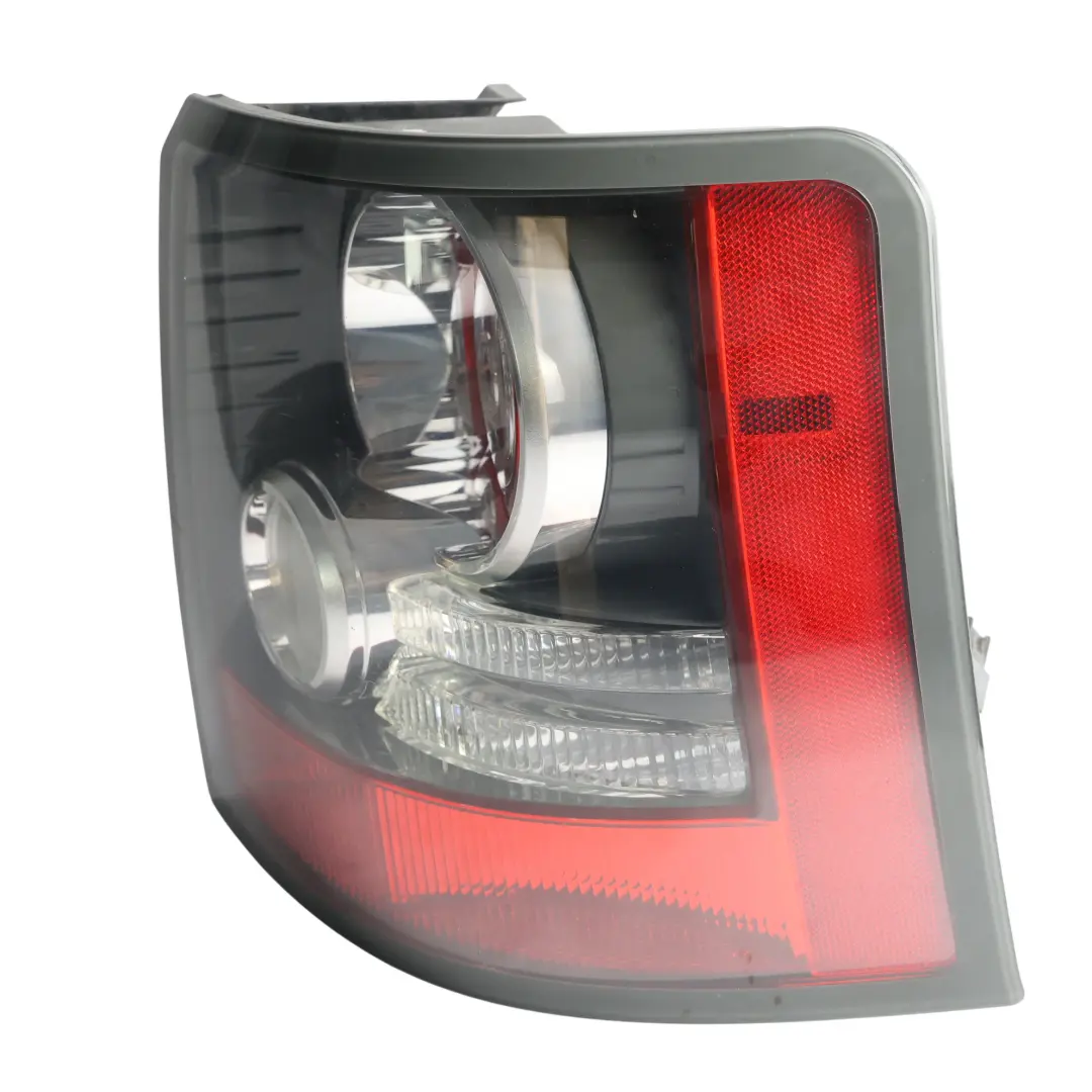 Lampa Tylna Prawa do Land Rover Range Rover Sport L320 o numerze LR015289 Land Rover Range Rover Sport L320 Lampa Tylna Prawa - SKU LR015289 - Numer Części LR015289