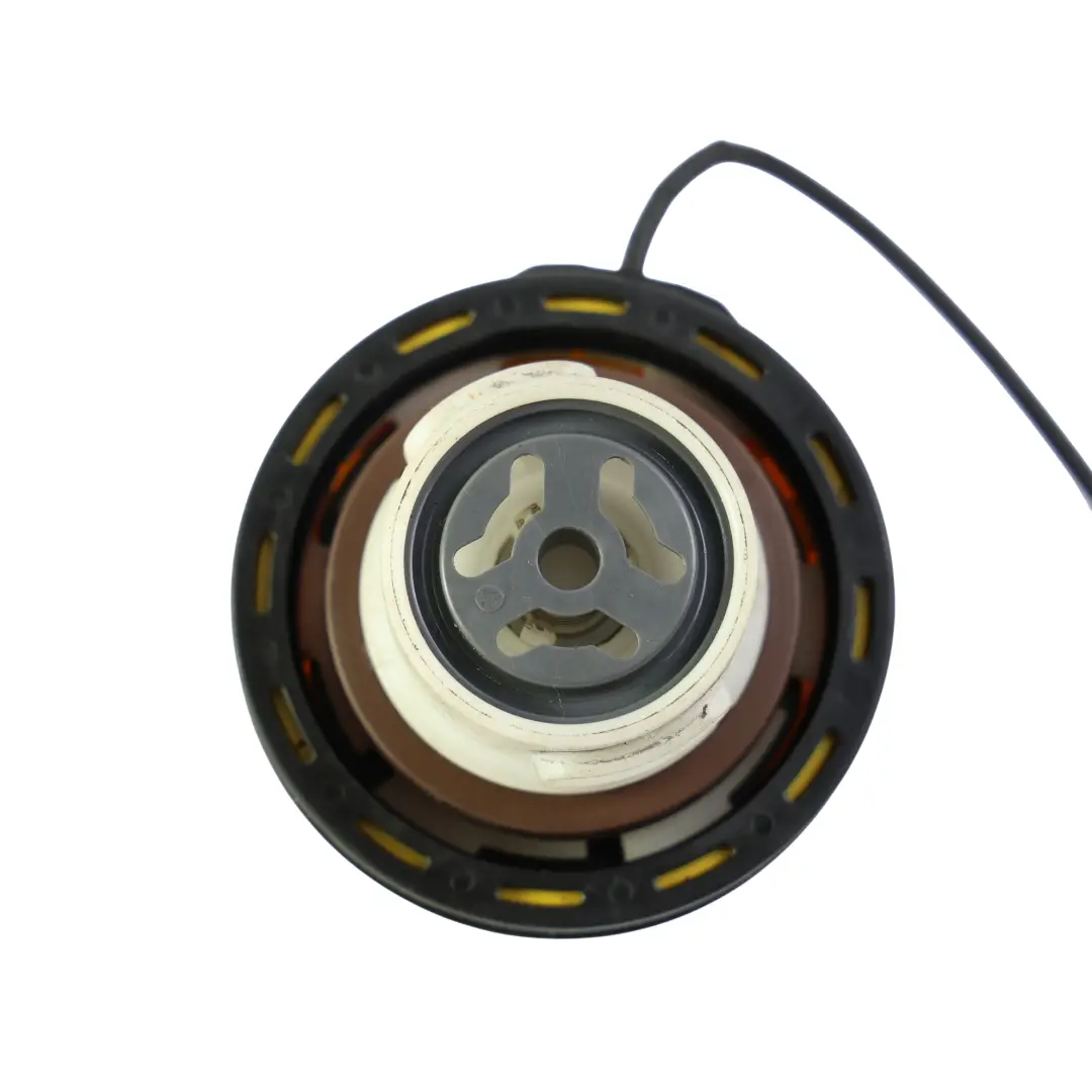 Filler Cover Cap Diesel to Land Rover Discovery 3 L319 Fuel with Part number LR015394 Land Rover Discovery 3 L319 Fuel Filler Cover Cap Diesel - SKU LR015394-1 - Part number LR015394