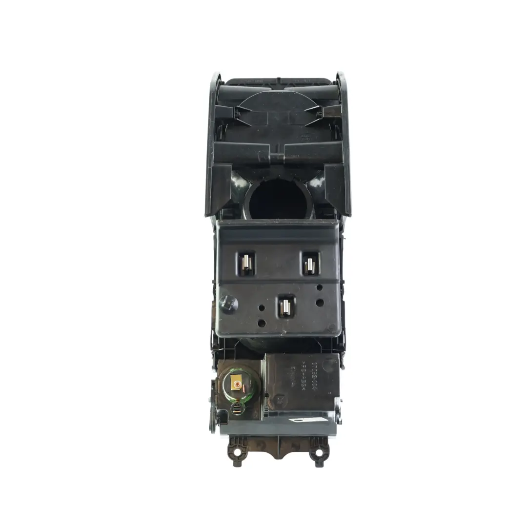 Tapa Consola Central AH32-061A78-ADW para Land Rover Range Rover Sport L320 con número de pieza LR020498 Land Rover Range Rover Sport L320 Tapa Consola Central AH32-061A78-ADW - SKU LR020498 - Número de pieza LR020498