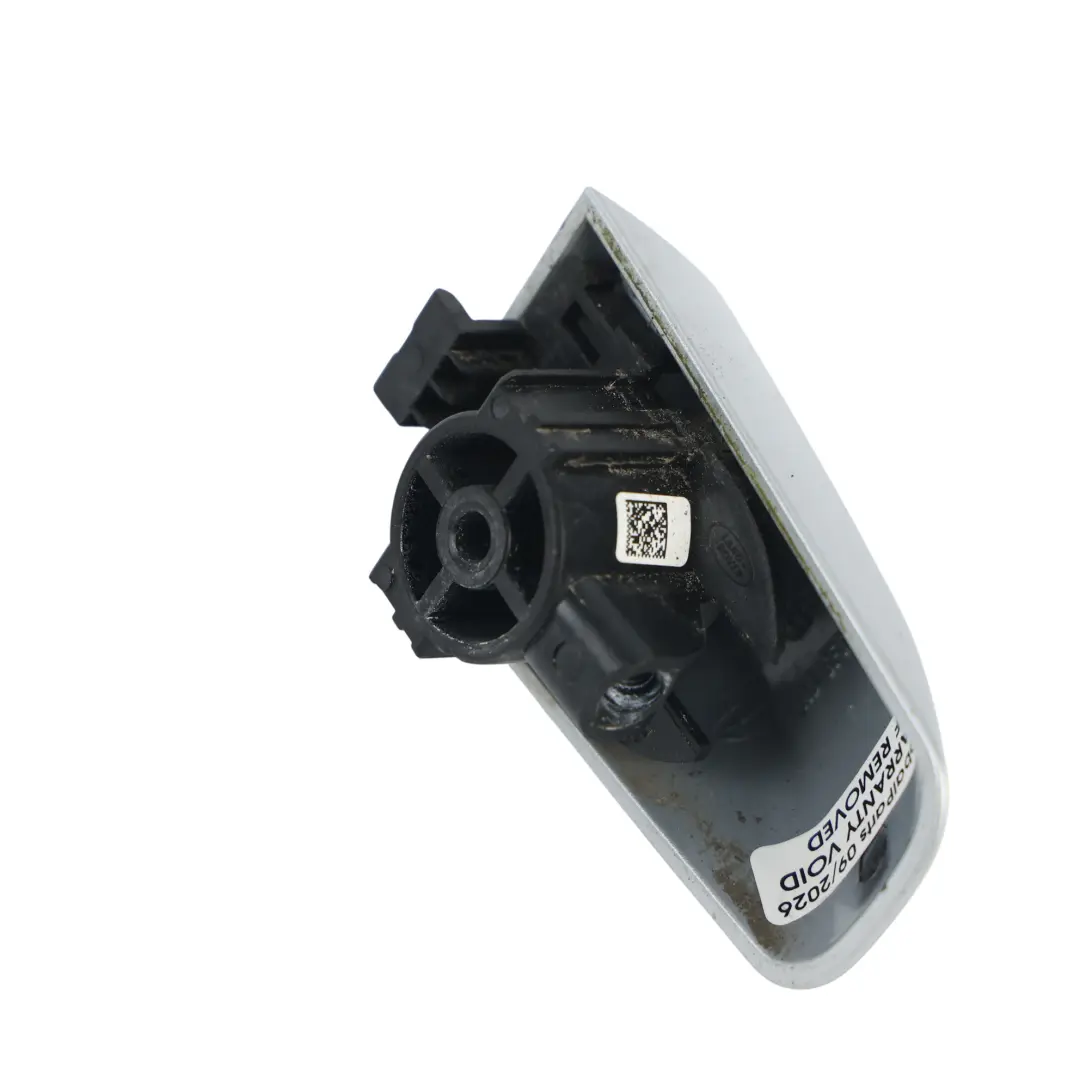 Land Rover L550 Tapa Cierre Manija Puerta Delantera Derecha Plata - SKU LR025406-HSI - Número de pieza LR025406