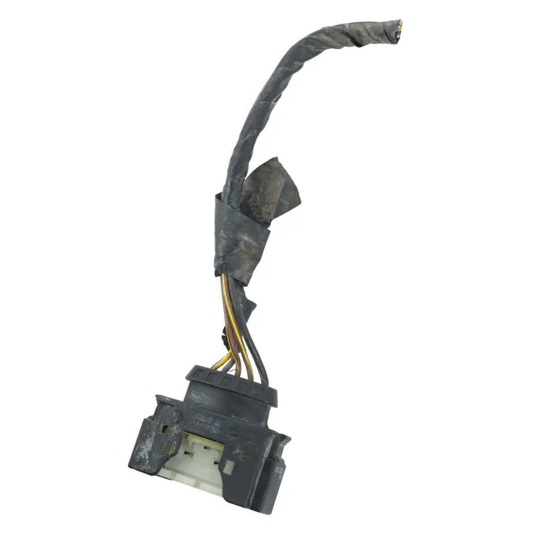 Cablaggio Fanale Posteriore LED Destro per Range Rover L322 con numero di parte LR028513 Range Rover L322 Cablaggio Fanale Posteriore LED Destro - SKU LR028513-2 - Numero di parte LR028513