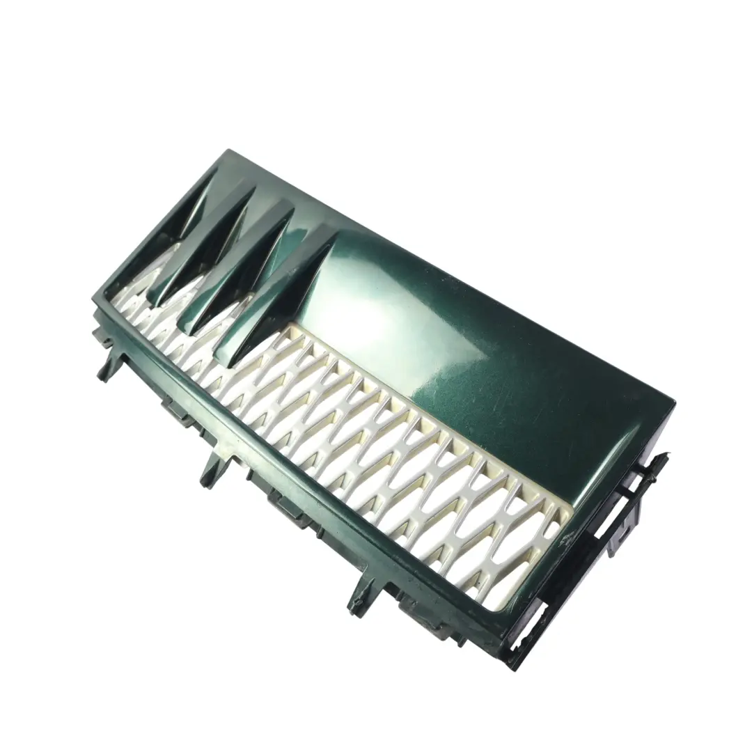 Range Rover L322 Side Panel Wing Fender Vent Grille Left N/S Aintree Green - 866 - SKU LR028994-AIG - Part number LR028994