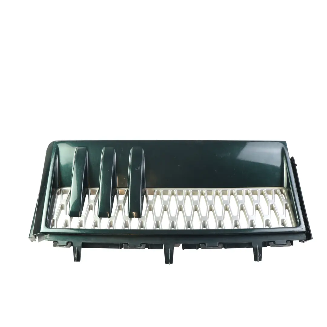 Side Panel Wing Fender Vent Grille Left N/S Aintree Green - 866 to Range Rover L322 with Part number LR028994 Range Rover L322 Side Panel Wing Fender Vent Grille Left N/S Aintree Green - 866 - SKU LR028994-AIG - Part number LR028994