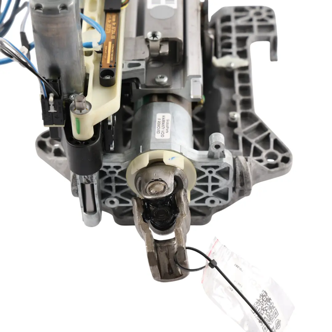 Steering Wheel Column Mechanism AH22-3C529-AC to Range Rover Sport L320 Electric with Part number LR031490 Range Rover Sport L320 Electric Steering Wheel Column Mechanism AH22-3C529-AC - SKU LR031490 - Part number LR031490