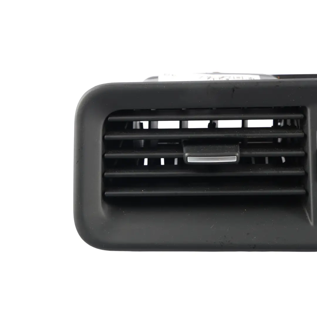 Dashboard Air Vent Grille Nozzle Trim Centre 7H42-014A22-BC to Range Rover L322 with Part number LR032877 Range Rover L322 Dashboard Air Vent Grille Nozzle Trim Centre 7H42-014A22-BC - SKU LR032877 - Part number LR032877