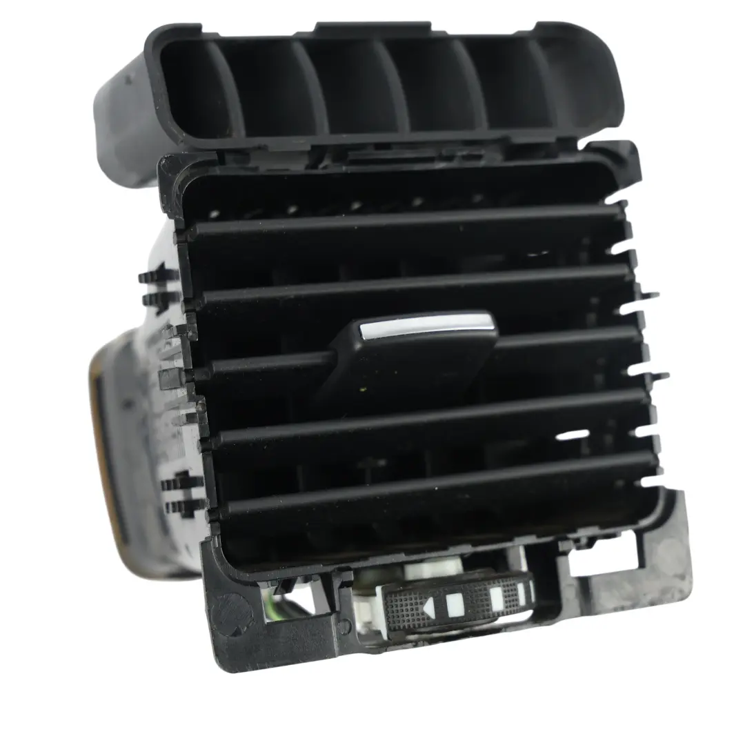 Nawiew Kokpit Prawy Przedni JBD500260PUY do Land Rover Range Rover L322 o numerze LR032882 Land Rover Range Rover L322 Nawiew Kokpit Prawy Przedni JBD500260PUY - SKU LR032882 - Numer Części LR032882