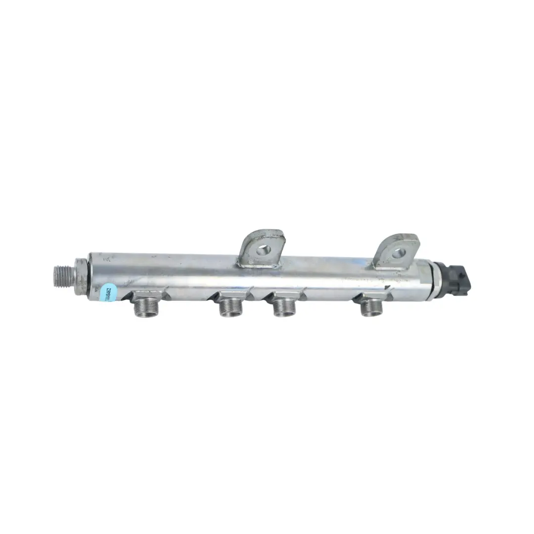 Injector Rail Right O/S 3.0 V6 Diesel CK5Q-9D280-BB to Range Rover Sport L494 Fuel with Part number LR035126 Range Rover Sport L494 Fuel Injector Rail Right O/S 3.0 V6 Diesel CK5Q-9D280-BB - SKU LR035126 - Part number LR035126