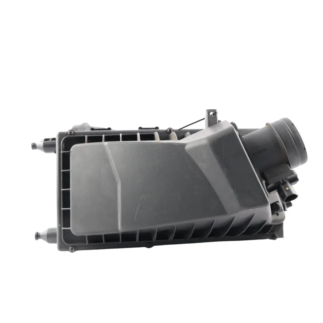 Filter Box Left N/S 3.0 SDV6 CPLA-9601-DA to Land Rover Range Rover Sport L494 Air with Part number LR036427 Land Rover Range Rover Sport L494 Air Filter Box Left N/S 3.0 SDV6 CPLA-9601-DA - SKU LR036427 - Part number LR036427
