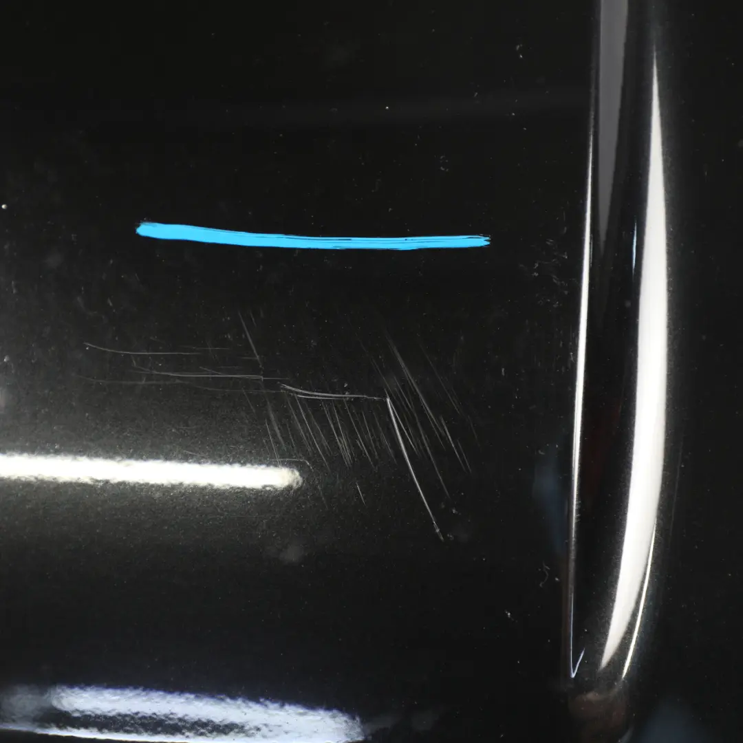 Boot Lid Spoiler Santorini Black - 820 to Range Rover Sport L494 Rear Tailgate with Part number LR045016 Range Rover Sport L494 Rear Tailgate Boot Lid Spoiler Santorini Black - 820 - SKU LR045016-SAB - Part number LR045016
