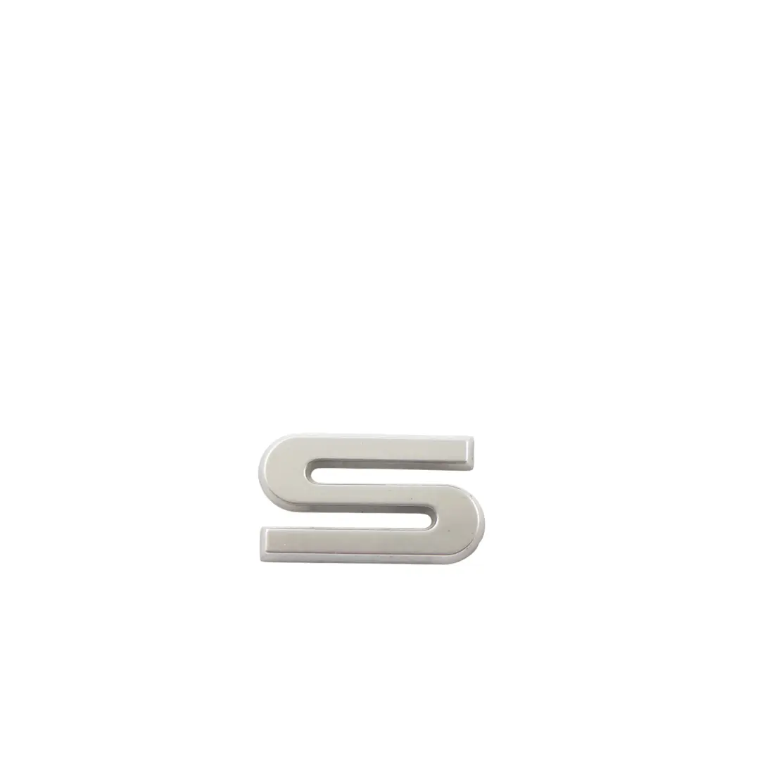 Emblemat Napis Klapy Bagażnika do Land Rover Discovery Sport L550 o numerze LR048870 Land Rover Discovery Sport L550 Emblemat Napis Klapy Bagażnika - SKU LR048870 - Numer Części LR048870