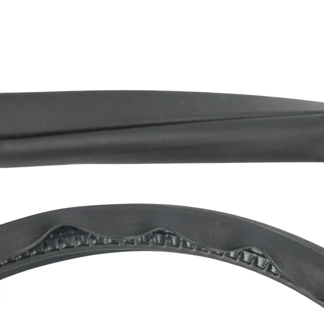 Door Seal Gasket Rear Left N/S FK72-253A10-A to Land Rover Discovery Sport L550 with Part number LR058561 Land Rover Discovery Sport L550 Door Seal Gasket Rear Left N/S FK72-253A10-A - SKU LR058561 - Part number LR058561