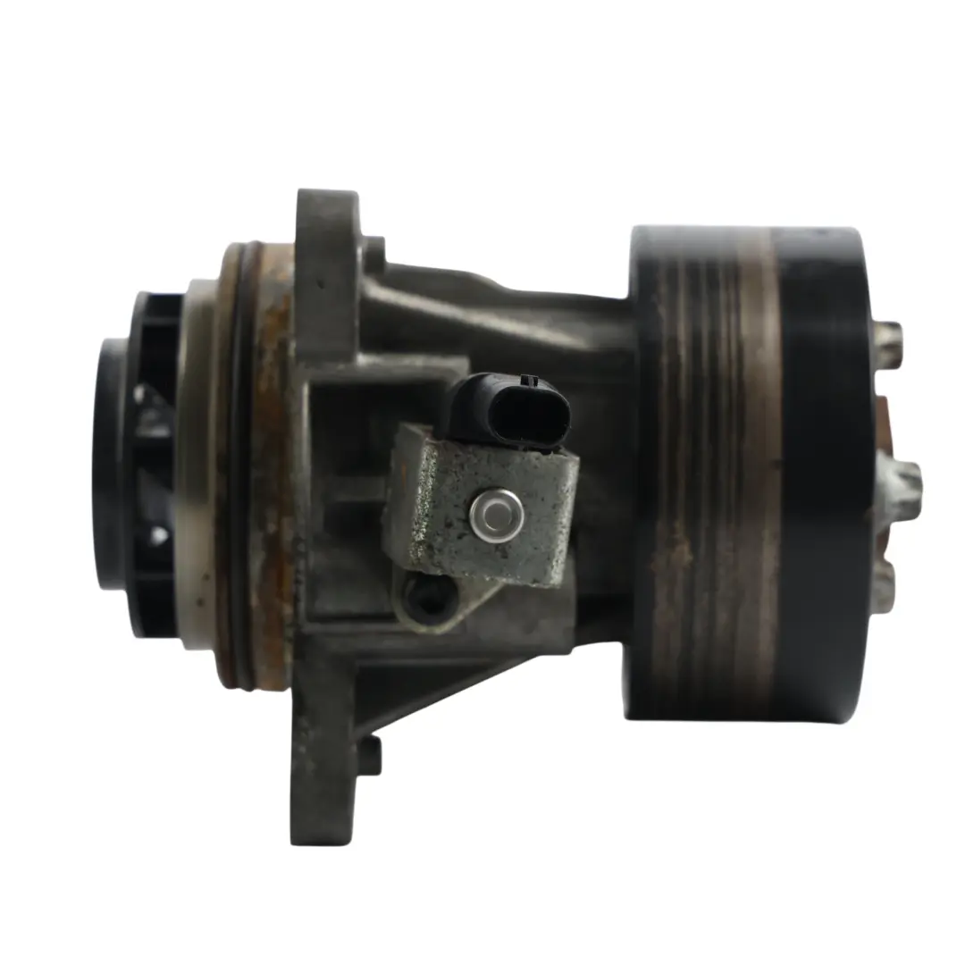 Coolant Water Pump 3.0 SDV6 Diesel to Land Rover Range Rover Sport L494 with Part number LR089625 Land Rover Range Rover Sport L494 Coolant Water Pump 3.0 SDV6 Diesel - SKU LR089625 - Part number LR089625