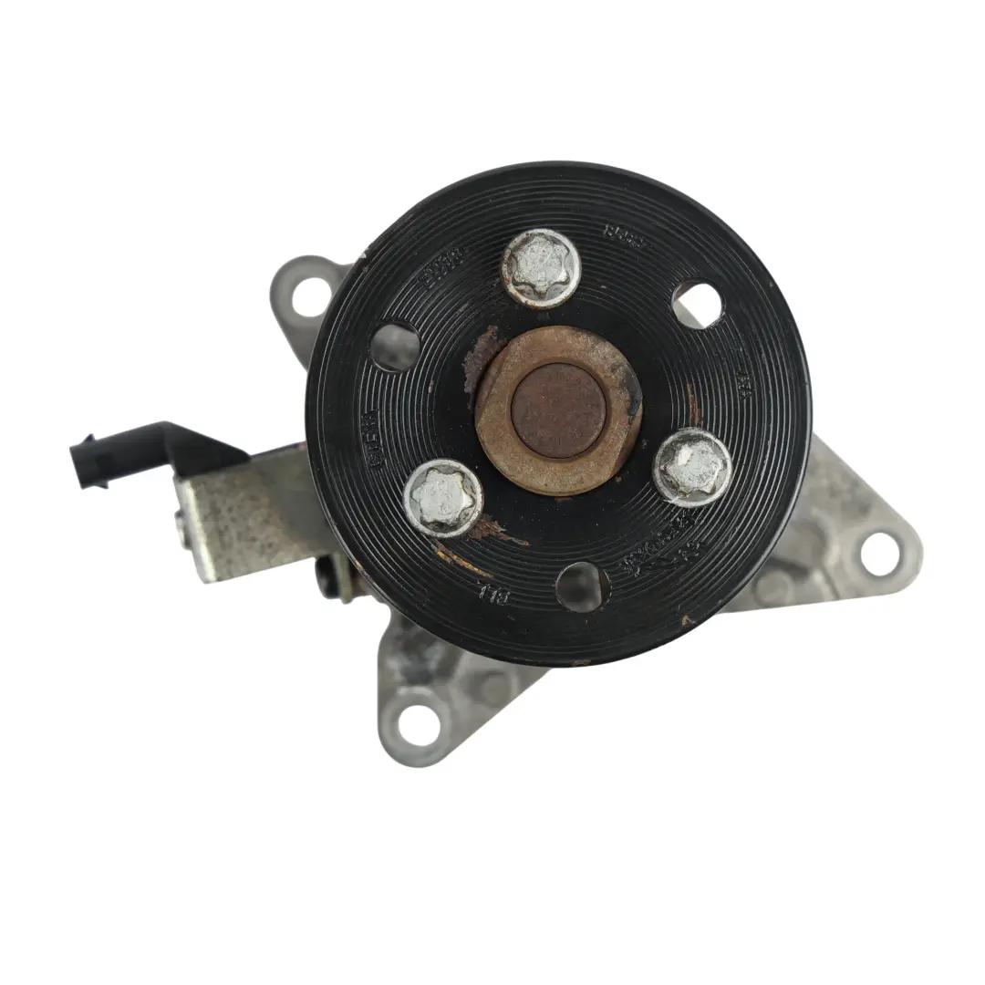Land Rover Range Rover Sport L494 Coolant Water Pump 3.0 SDV6 Diesel - SKU LR089625 - Part number LR089625