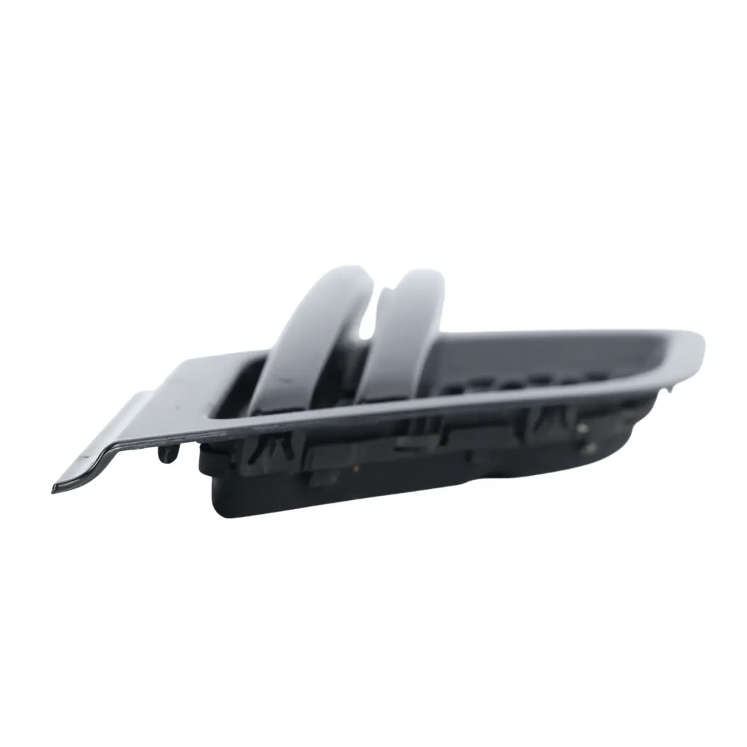 Range Rover Sport L494 Fender Trim Cover Grille Front Left N/S DK62-280B11-AC - SKU LR106331 - Part number LR106331