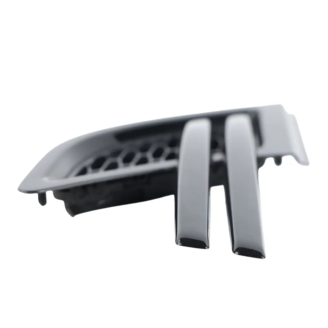Range Rover Sport L494 Grille Enjoliveur Aile Avant Gauche DK62-280B11-AC - SKU LR106331 - Numéro de pièce LR106331