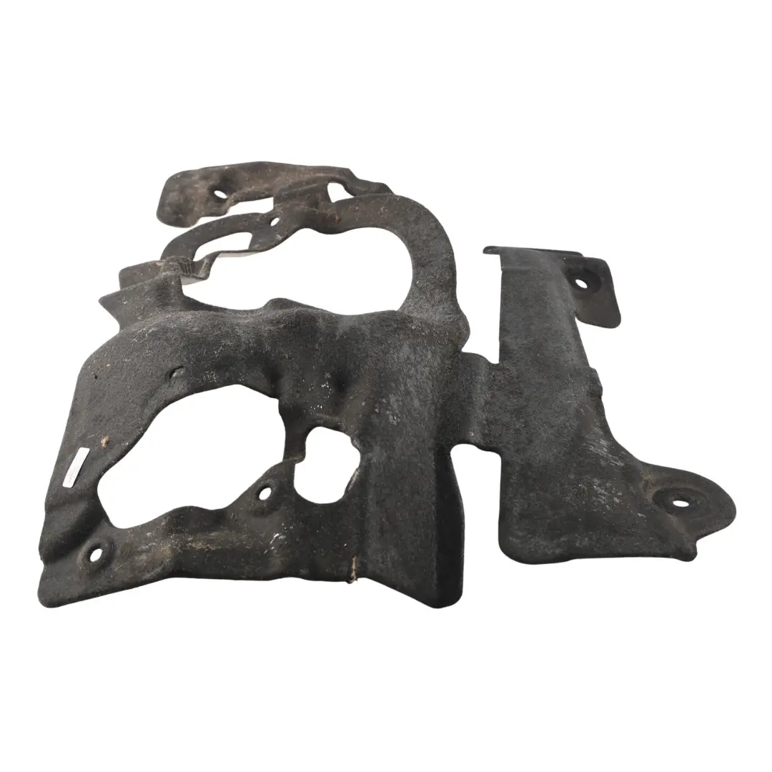 Osłona Cieplna Skrzyni L8D2-7M220-BB do Land Rover Discovery Sport L550 o numerze LR125506 Land Rover Discovery Sport L550 Osłona Cieplna Skrzyni L8D2-7M220-BB - SKU LR125506 - Numer Części LR125506