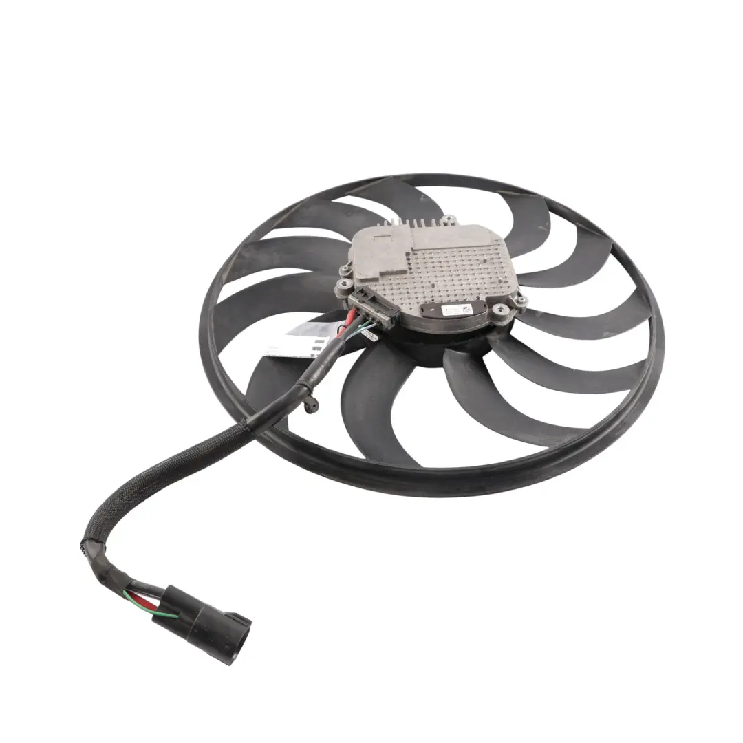 Cooling Radiator Fan Motor 2.0 5001603 to Land Rover Discovery Sport L550 with Part number LR135875 Land Rover Discovery Sport L550 Cooling Radiator Fan Motor 2.0 5001603 - SKU LR135875-1 - Part number LR135875