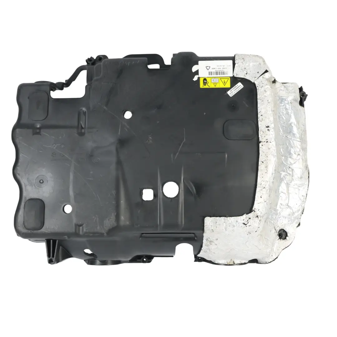 Osłona Cieplna Silnik Tył do Land Rover Discovery Sport L550 o numerze LR144888 Land Rover Discovery Sport L550 Osłona Cieplna Silnik Tył - SKU LR144888 - Numer Części LR144888