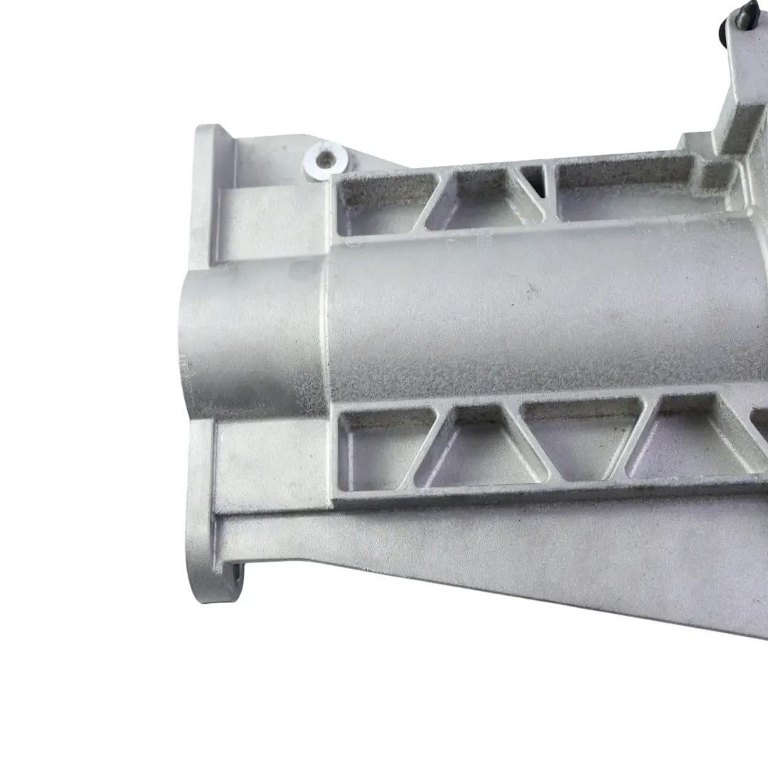 Wspornik Wału Przód L8D2-4H473-BD do Land Rover Discovery Sport L550 o numerze LR161241 Land Rover Discovery Sport L550 Wspornik Wału Przód L8D2-4H473-BD - SKU LR161241 - Numer Części LR161241