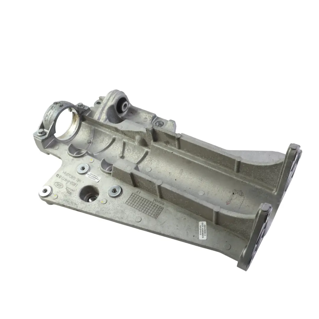 Soporte Montaje Semieje Delantero L8D2-4H473-BD para Land Rover Discovery Sport L550 con número de pieza LR161241 Land Rover Discovery Sport L550 Soporte Montaje Semieje Delantero L8D2-4H473-BD - SKU LR161241 - Número de pieza LR161241
