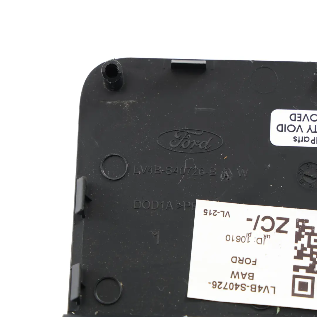 Mk3 Panel Wykończeniowy Wnętrza do Ford Kuga o numerze LV4B-S40726-BAW Ford Kuga Mk3 Panel Wykończeniowy Wnętrza - SKU LV4B-S40726-BAW - Numer Części LV4B-S40726-BAW