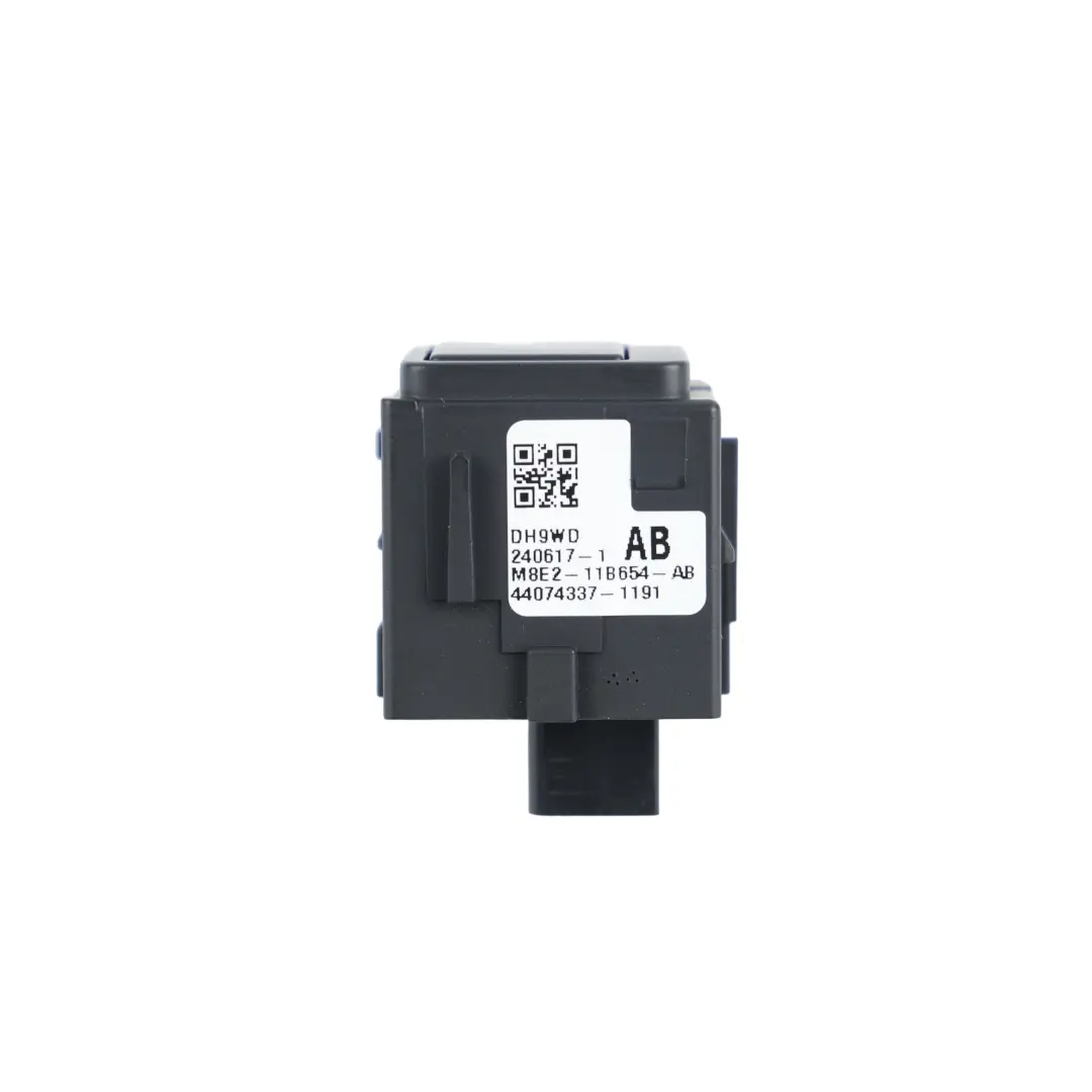 Land Rover Discovery Sport L550 Tankdeckel Öffner Schalter - SKU M8E2-11B654-AB - Teilenummer M8E2-11B654-AB