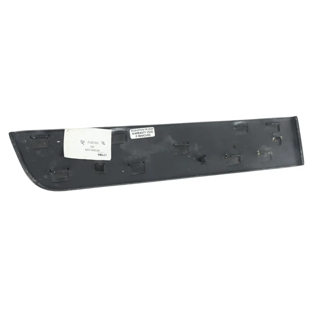 Land Rover Range Rover L322 Moldura Panel Cubierta Interior Derecha - SKU MC06011209 - Número de pieza MC06011209