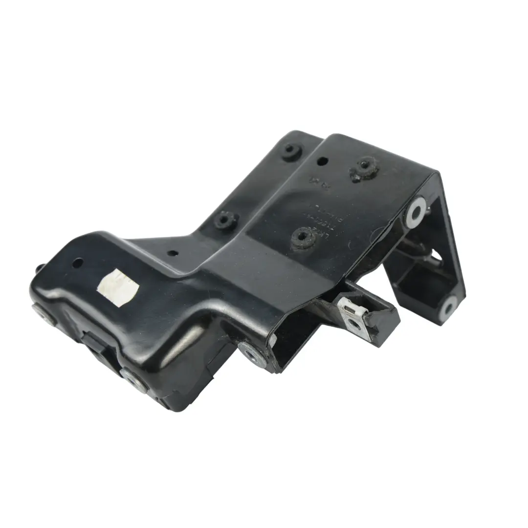Headlight Mount Bracket Front Right O/S to Land Rover Discovery L550 with Part number MK72-002A56-AB Land Rover Discovery L550 Headlight Mount Bracket Front Right O/S - SKU MK72-002A56-AB - Part number MK72-002A56-AB