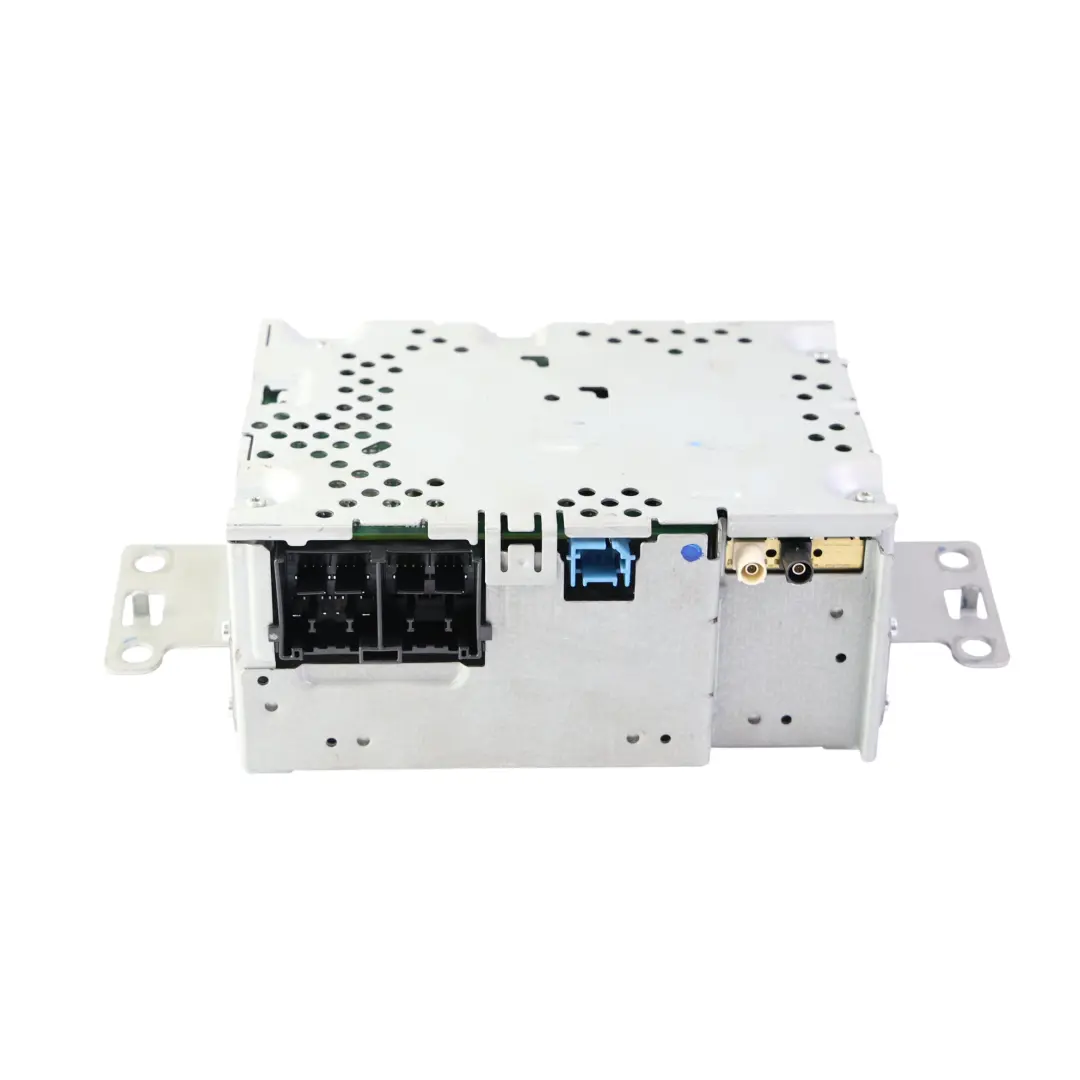 Stereo Audio Multimedia Radio Einheit für Volkswagen Amarok NF mit Teilenummer P1WT-18D890-ZE Volkswagen Amarok NF Stereo Audio Multimedia Radio Einheit - SKU P1WT-18D890-ZE - Teilenummer P1WT-18D890-ZE