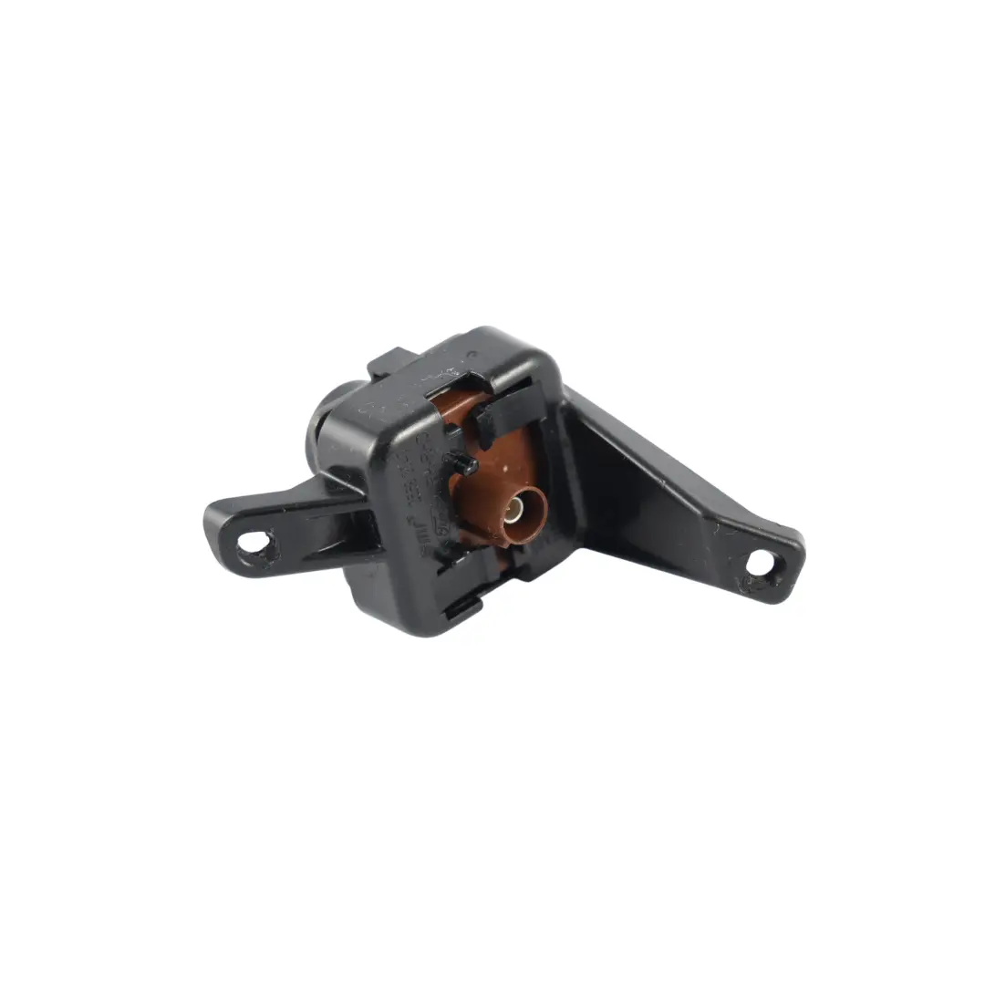 Mk2 Front Door Camera Control Unit Right O/S to VW Volkswagen Amarok with Part number PC3T-19J220-BC VW Volkswagen Amarok Mk2 Front Door Camera Control Unit Right O/S - SKU RHD-PC3T-19J220-BC - Part number PC3T-19J220-BC