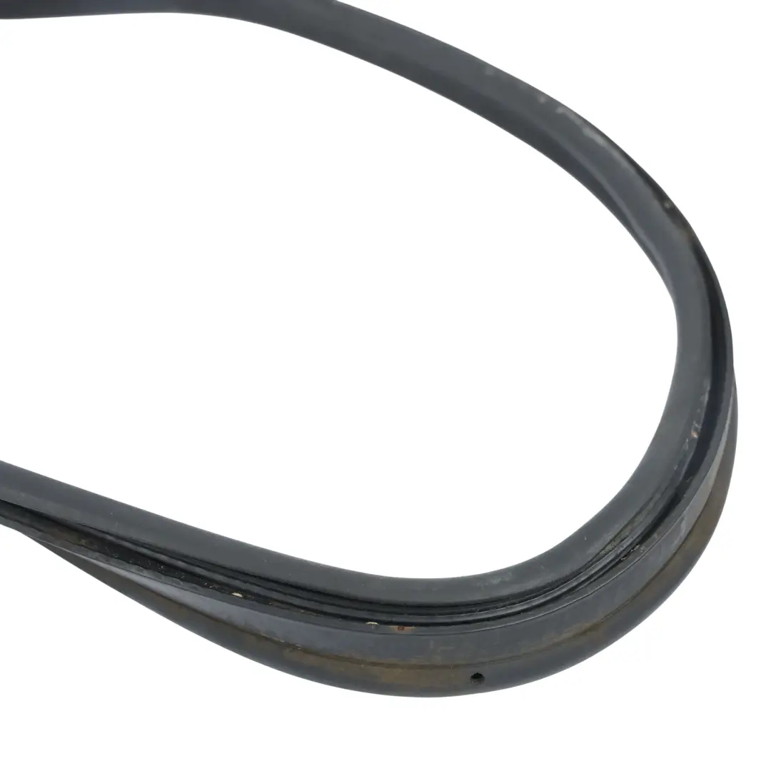 W452 Kofferraumklappe Dichtung Gummi für Smart mit Teilenummer Q0009327V003000000 Smart W452 Kofferraumklappe Dichtung Gummi - SKU Q0009327V003000000 - Teilenummer Q0009327V003000000