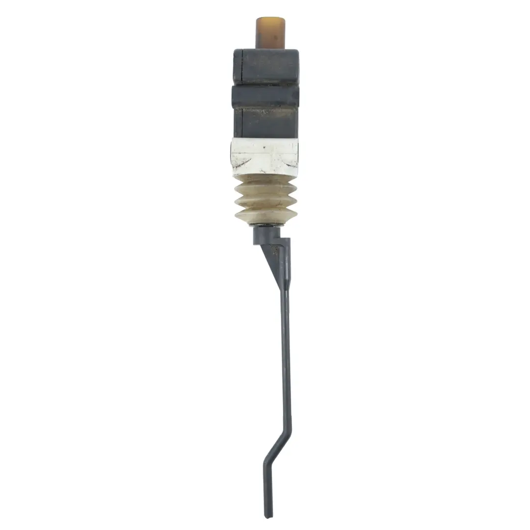 W452 Fuel Flap Cap Release Actuator Lock to Smart with Part number Q0009480V004L04600 Smart W452 Fuel Flap Cap Release Actuator Lock - SKU Q0009480V004L04600 - Part number Q0009480V004L04600
