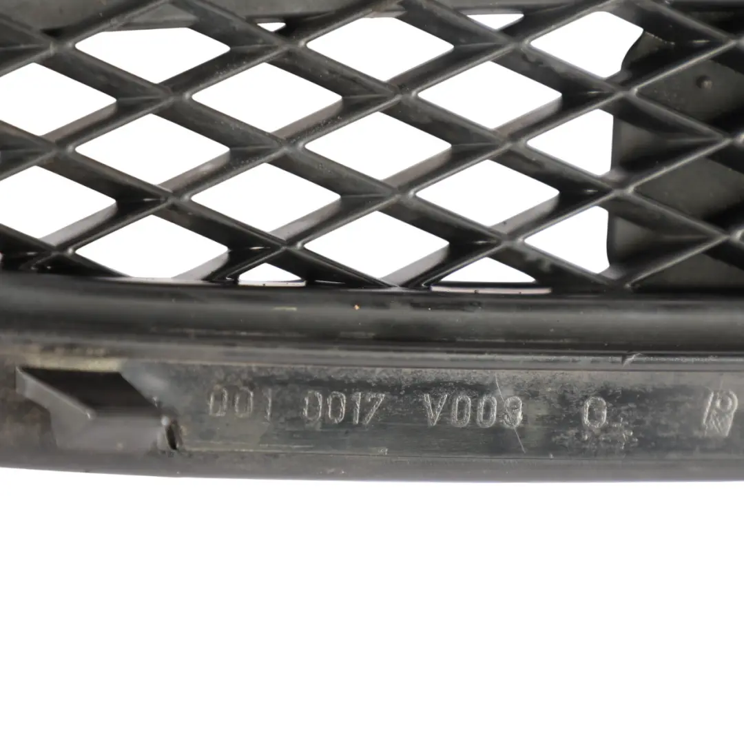 W452 Roadster Rear Fender Mount Bracket Right O/S to Smart with Part number Q0010017V009000000 Smart W452 Roadster Rear Fender Mount Bracket Right O/S - SKU Q0010017V009000000 - Part number Q0010017V009000000