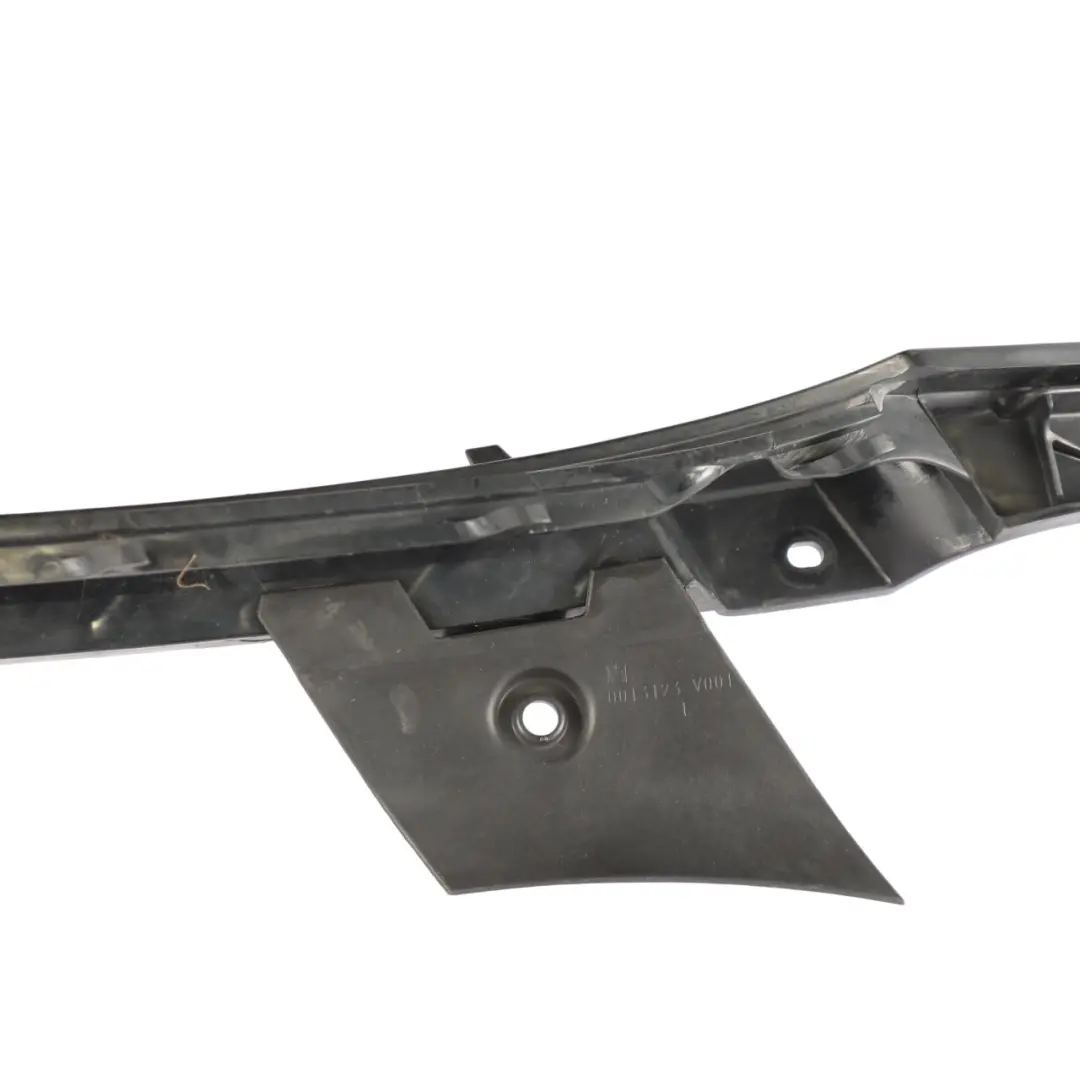 W452 Roadster Rear Fender Mount Bracket Right O/S to Smart with Part number Q0010017V009000000 Smart W452 Roadster Rear Fender Mount Bracket Right O/S - SKU Q0010017V009000000 - Part number Q0010017V009000000