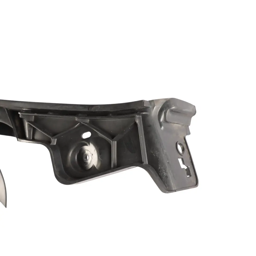 W452 Roadster Rear Fender Mount Bracket Right O/S to Smart with Part number Q0010017V009000000 Smart W452 Roadster Rear Fender Mount Bracket Right O/S - SKU Q0010017V009000000 - Part number Q0010017V009000000